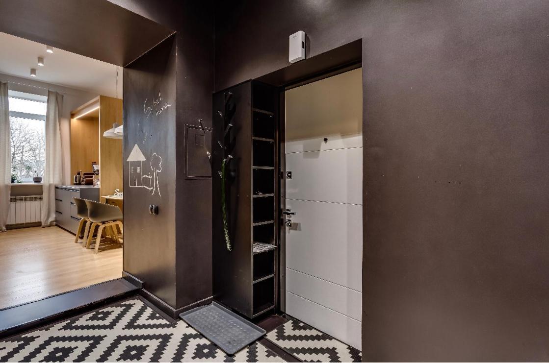 Apartments "Під Дубом"- "Under The Oak" Λβιβ Εξωτερικό φωτογραφία